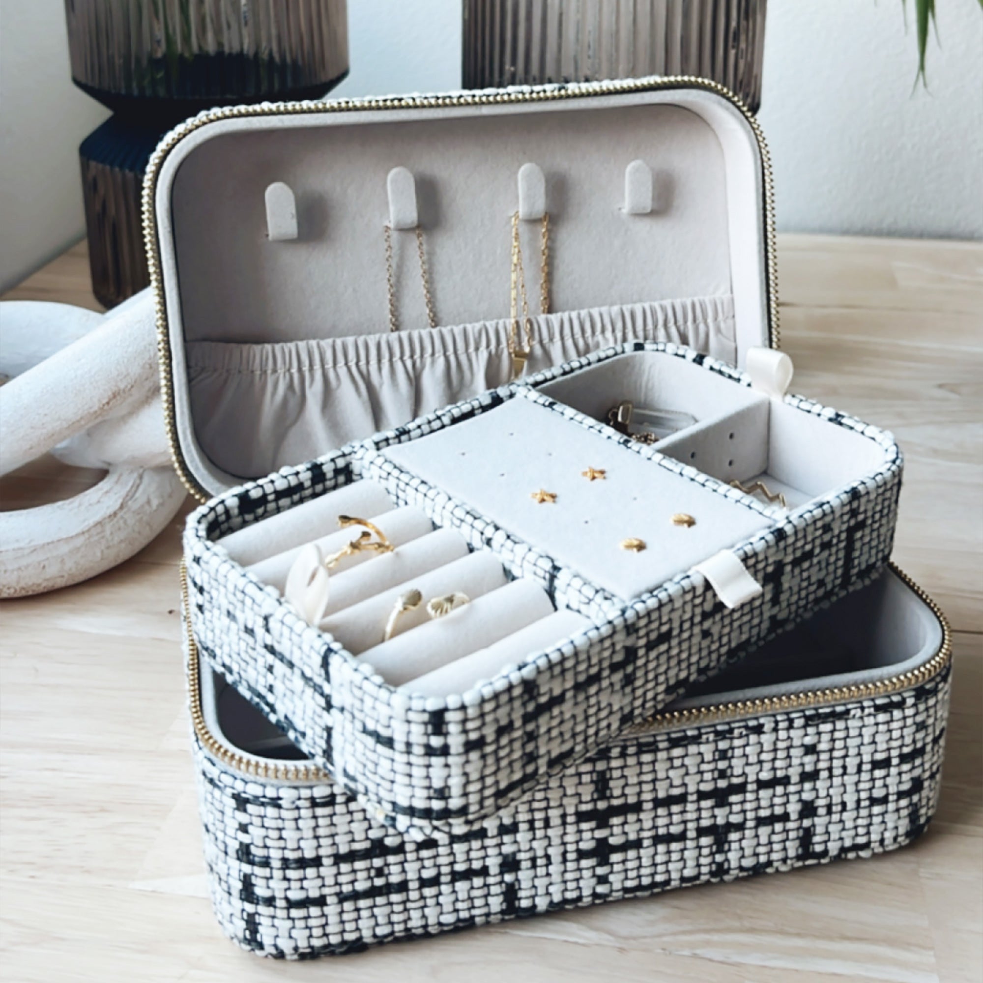 Large Tweed Jewellery Box-Cream